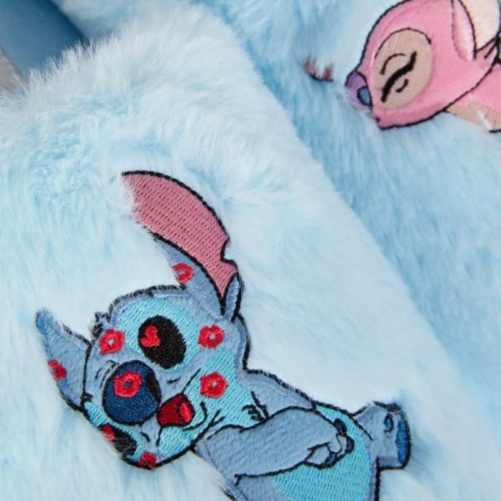 NWT! ♥️ Disney Stitch & Angel Smooch Slippers Lilo Size 7 8 - Picture 5 of 8